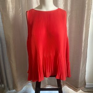 Light weight blouse that flows